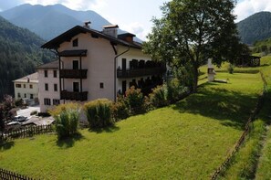 Exterior - Hotel Carlone (Sella Giudicarie)