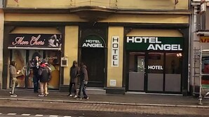Uklassifisert bilde, 2 av 37, knapp
