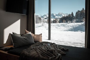 Ropa de cama hipoalergénica y minibar