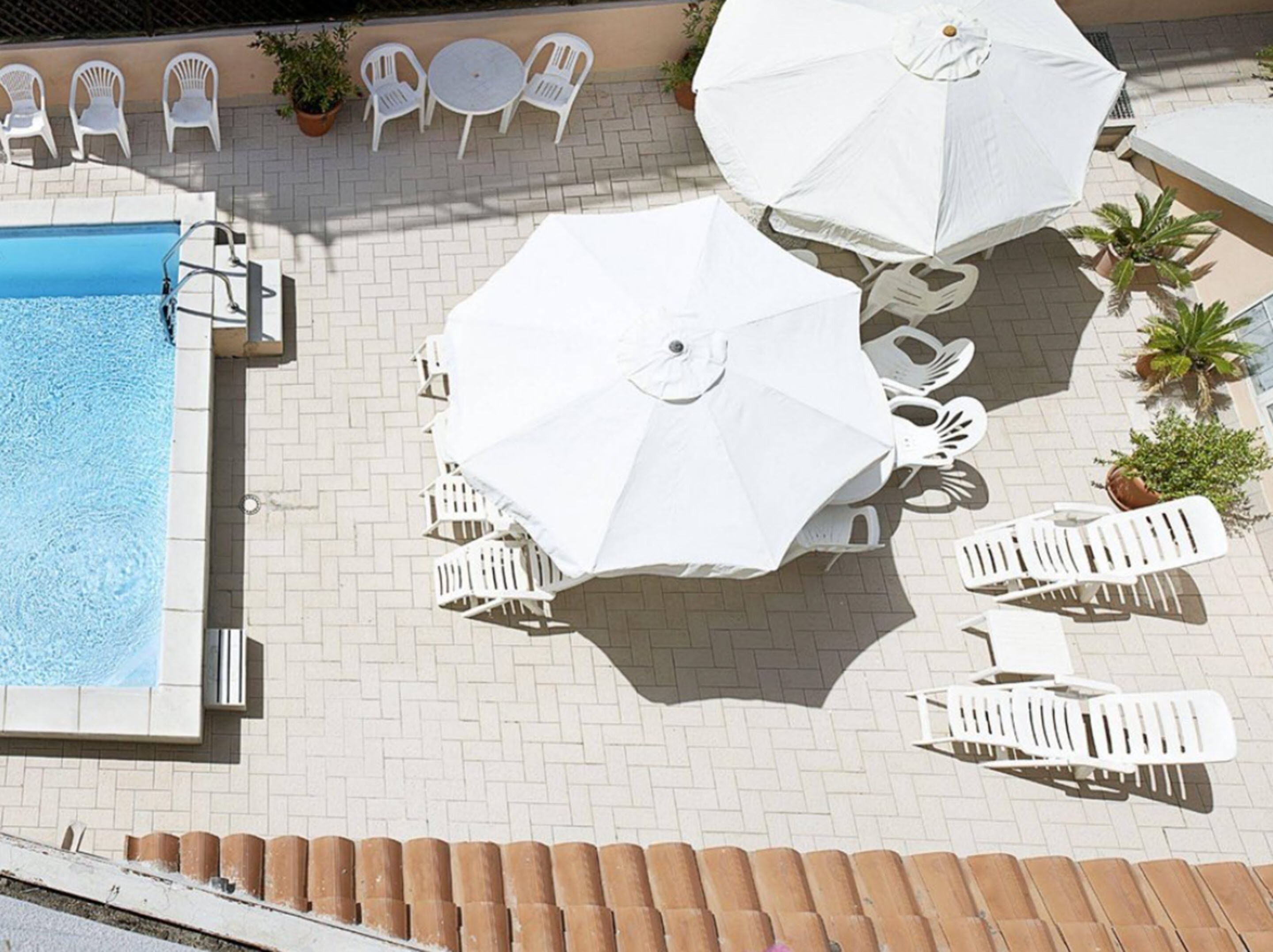 Sundeck