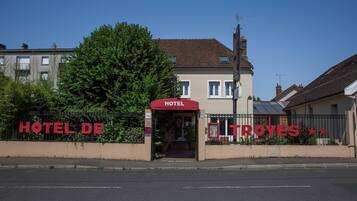 Standaard driepersoonskamer | Uitzicht vanuit de kamer
