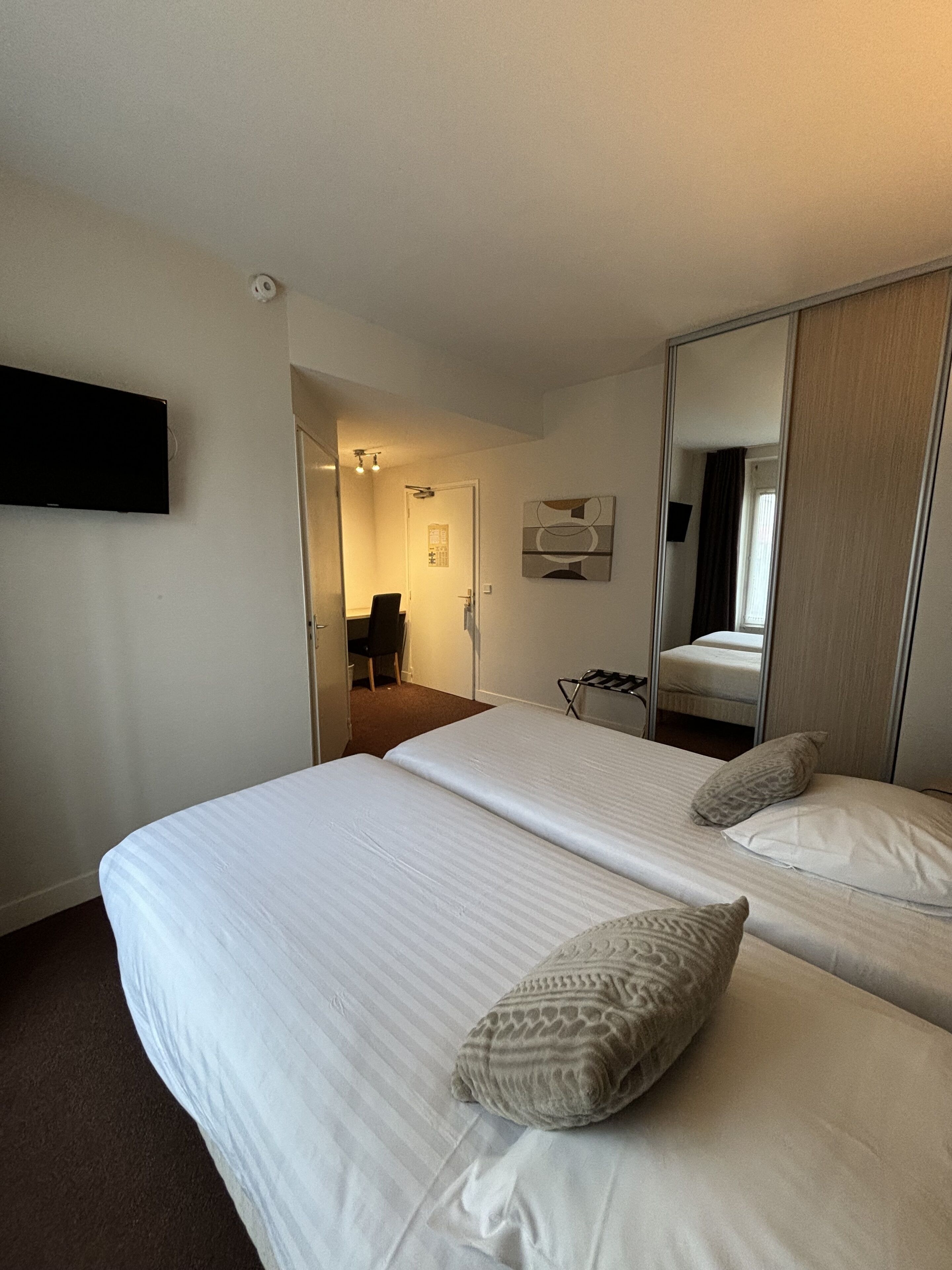 Foto - Contact Hotel Hôtel De Troyes