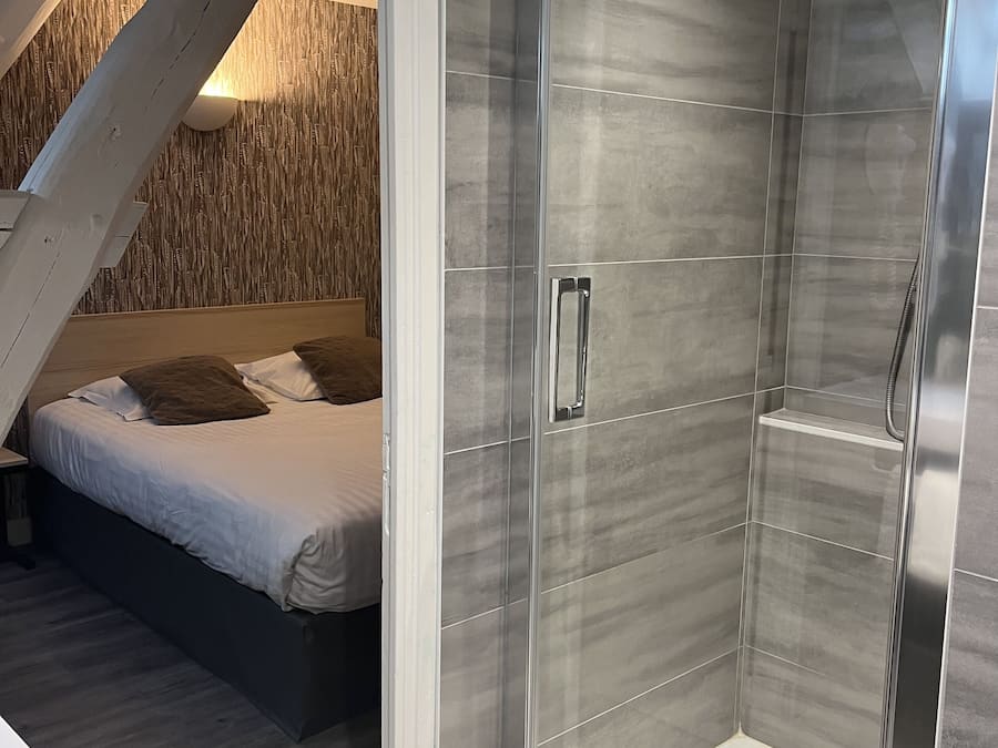 Comfort-Doppelzimmer | Badezimmer