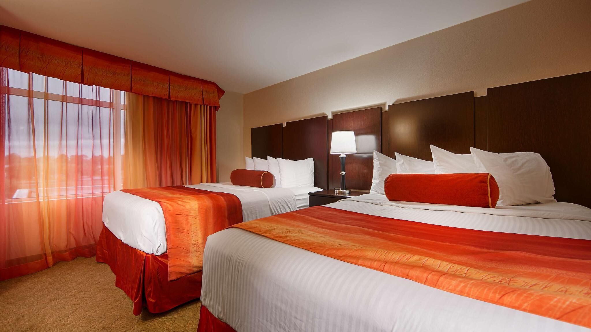 In-room safe, iron/ironing board, free WiFi, bed sheets