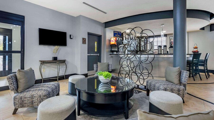 Best Western Plus Bradenton Gateway Hotel