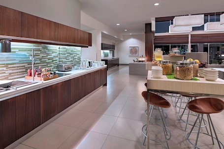 Free buffet breakfast