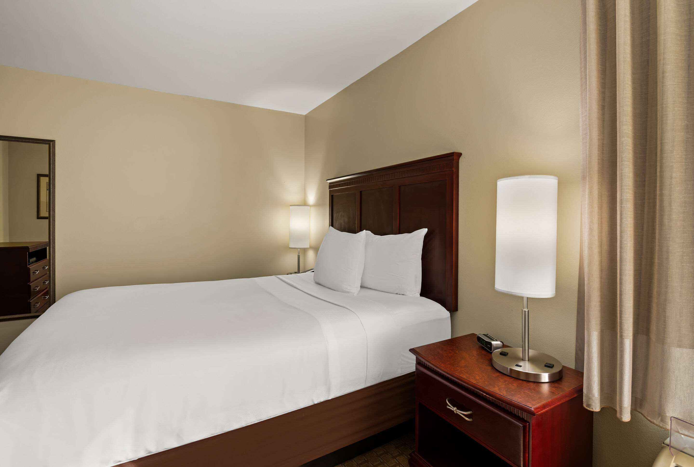 pillow-top beds, desk, iron/ironing board, free wifi