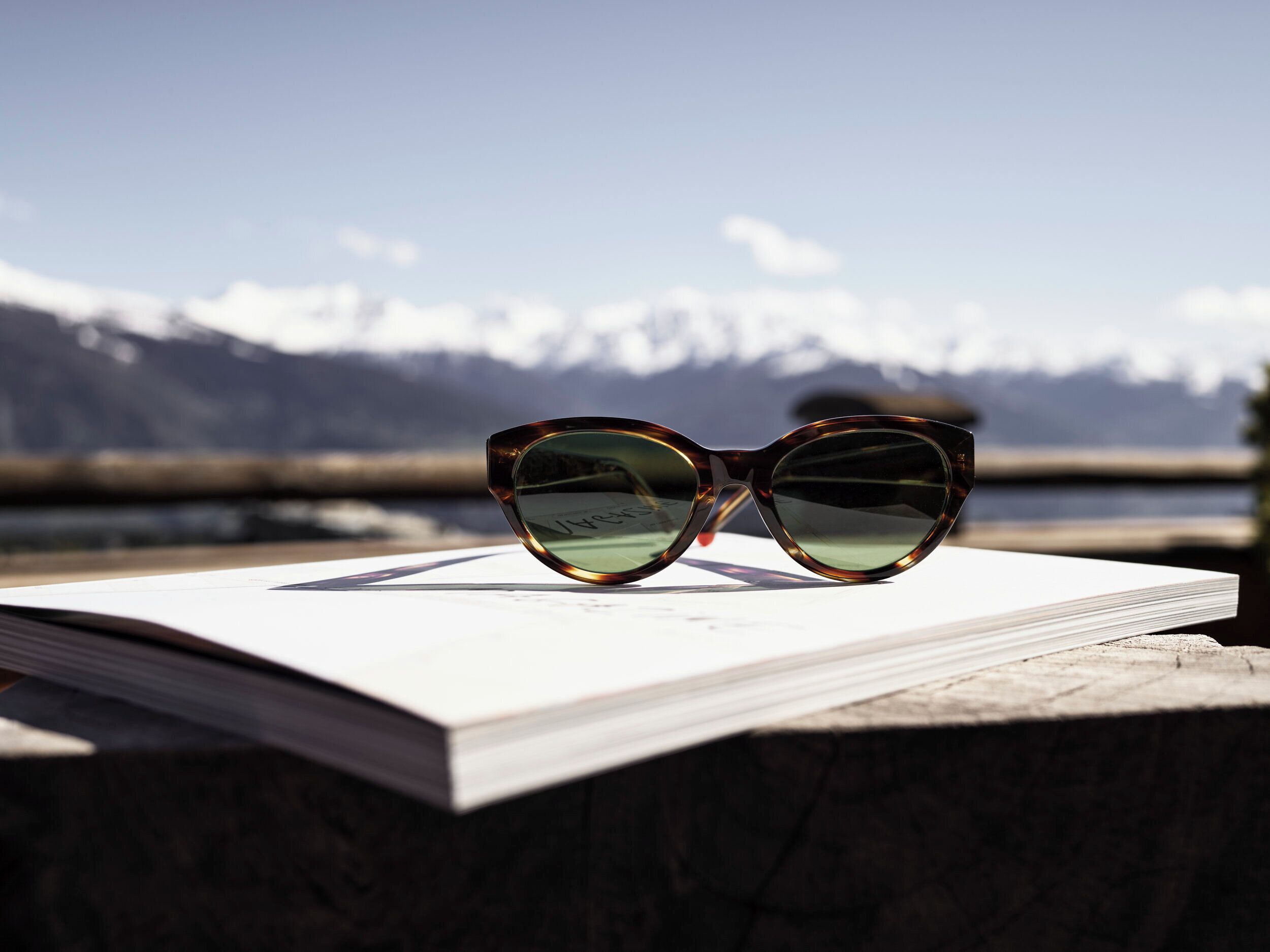 deluxe room | egyptian cotton sheets, premium bedding, down duvets, pillow-top beds