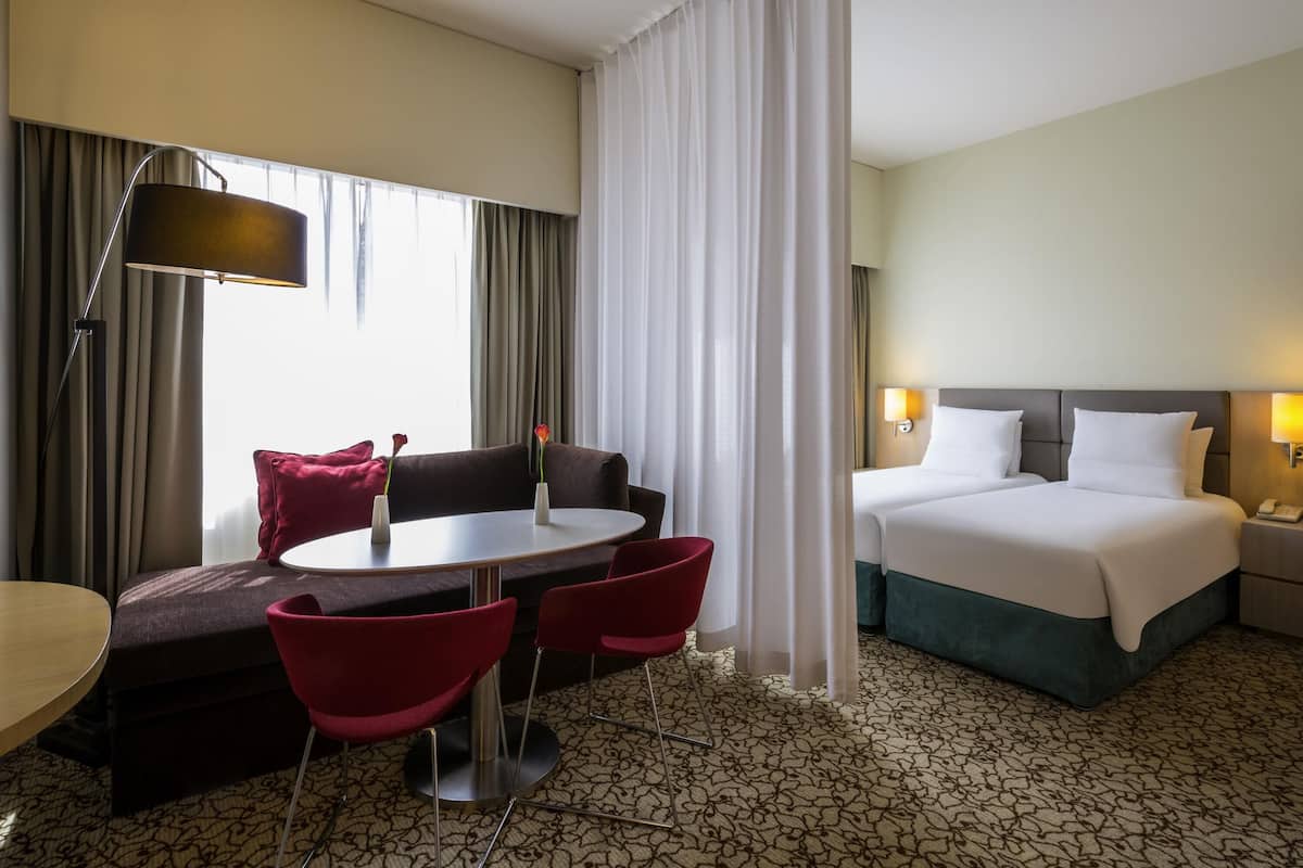 1 chambre, literie de qualité supérieure, couette en duvet d'oie