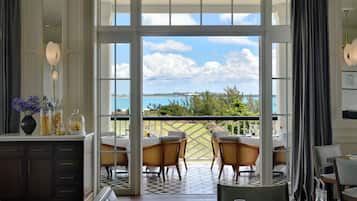 3 restaurants, breakfast, lunch served; local and international cuisine