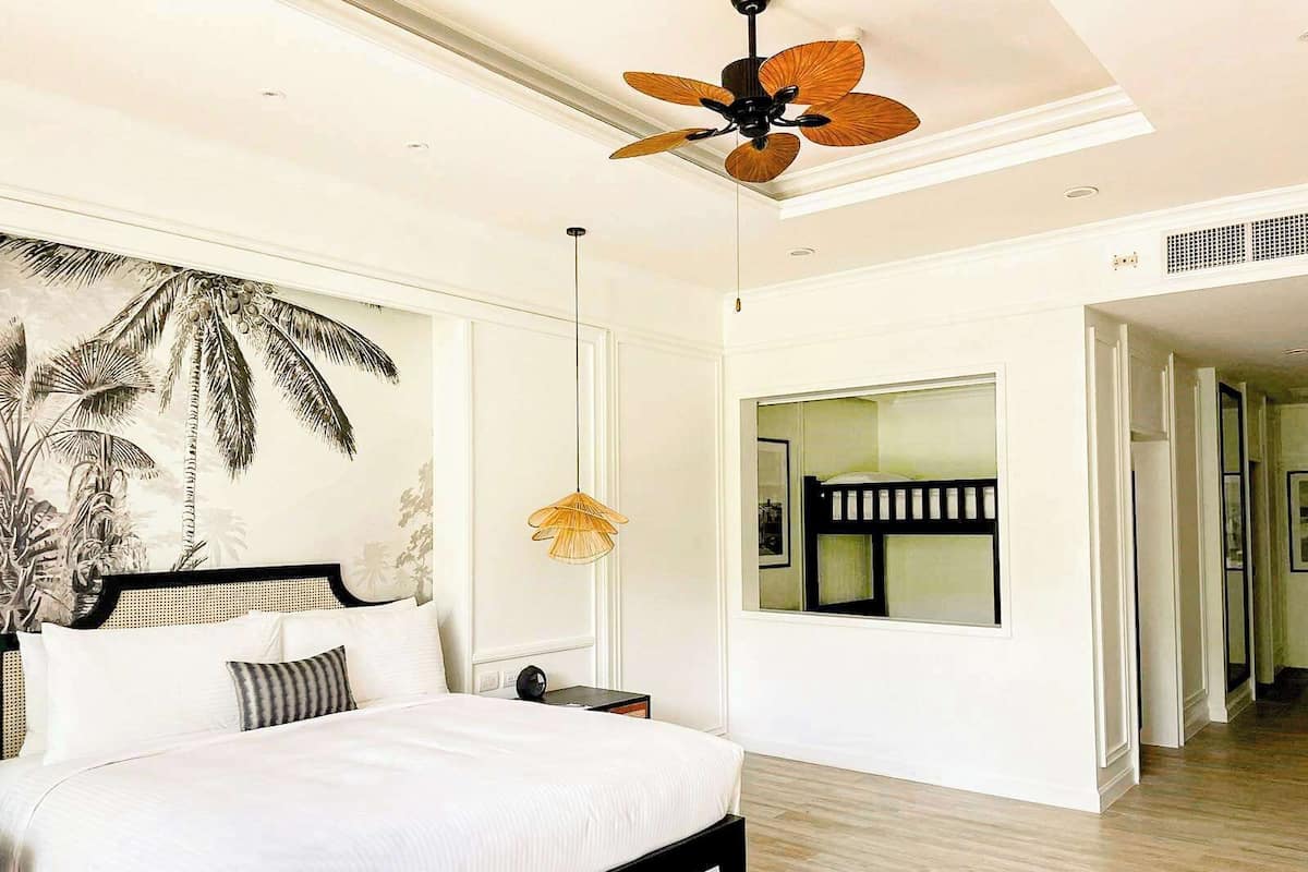 Family Room, 1 King Bed, Terrace (Garden) | Premium bedding, in-room safe, individually decorated, laptop workspace