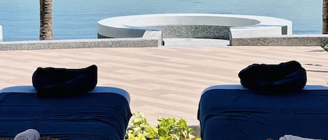 Deep-tissue massages, Thai massages, massages