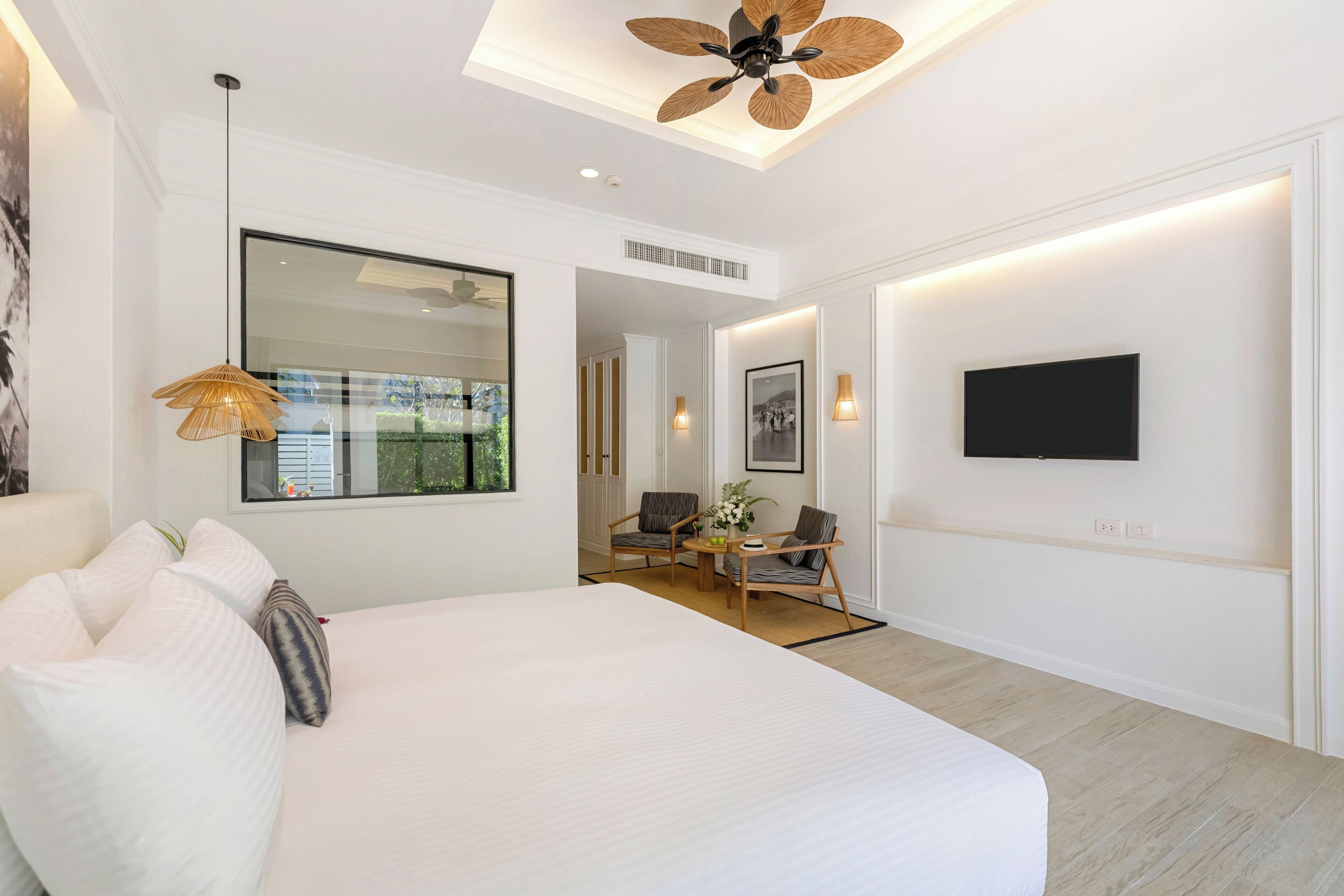 Family Room, 1 King Bed, Terrace (Garden)