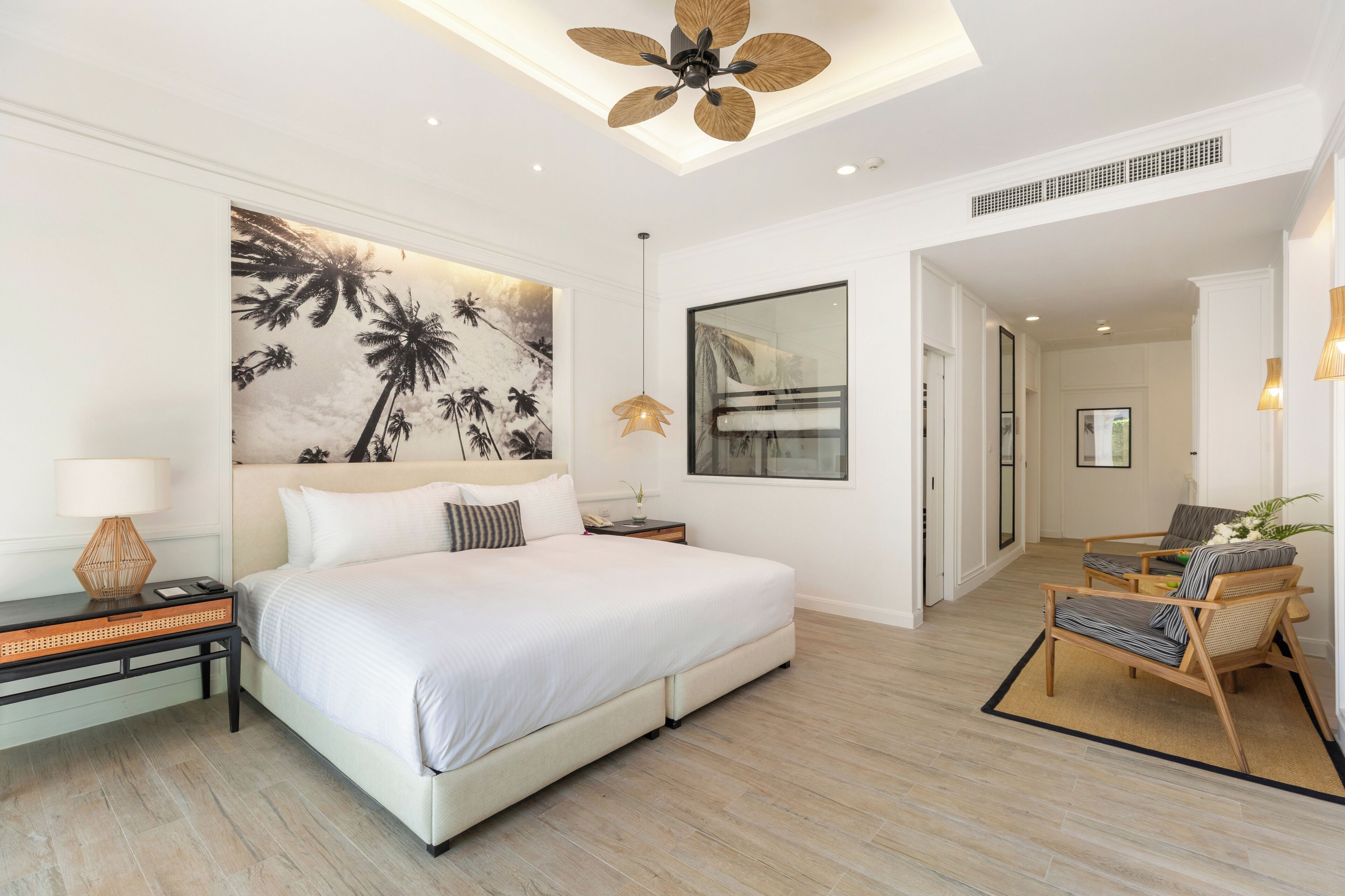 Premium bedding, in-room safe, individually decorated, laptop workspace