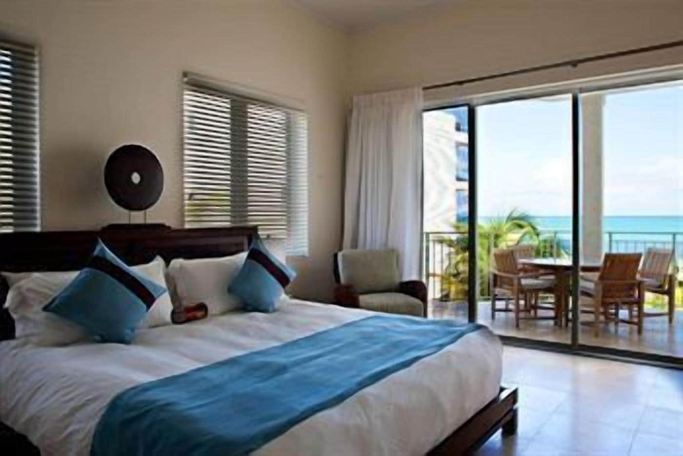 luxury suite, 4 bedrooms, oceanfront | premium bedding, in-room safe, iron/ironing board, free wifi