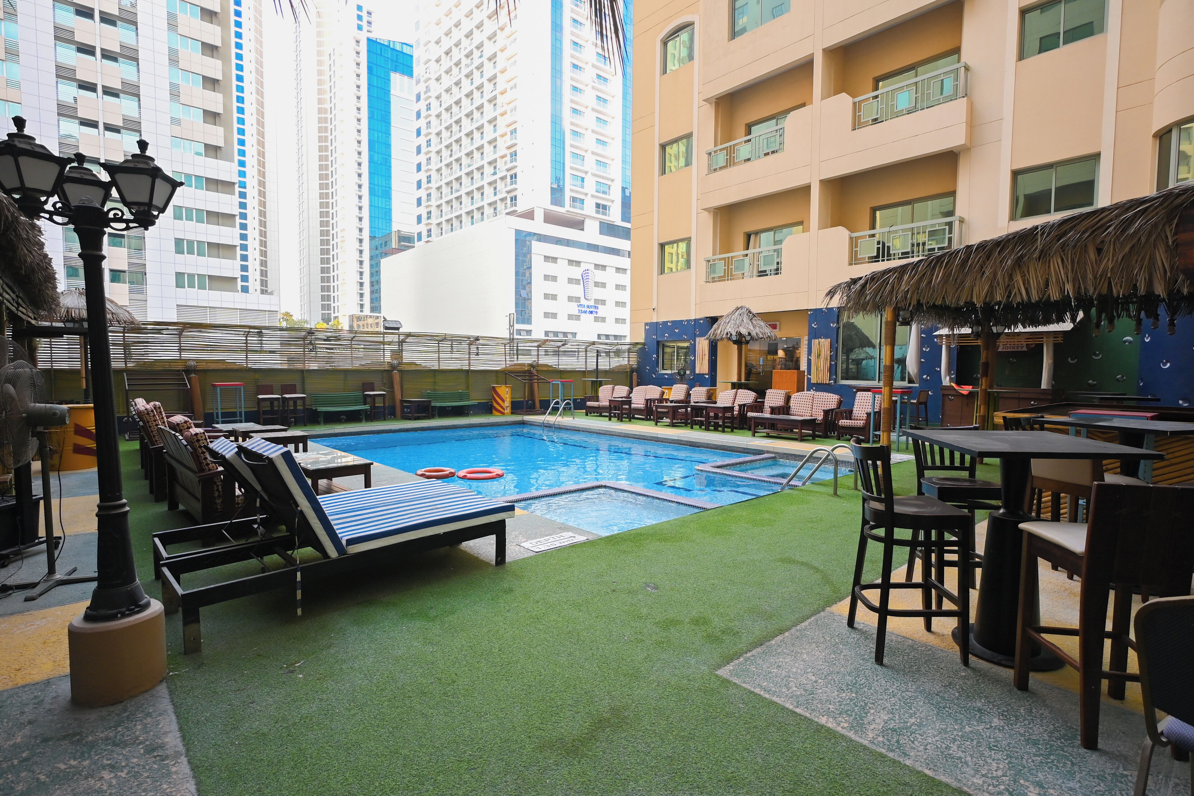 Outdoor pool, sun loungers