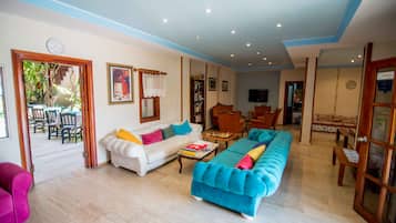 บริเวณนั่งเล่นที่ล็อบบี้