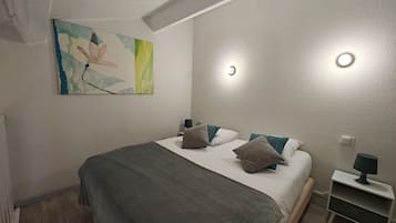 Individualmente decorados, espaço de trabalho para notebook