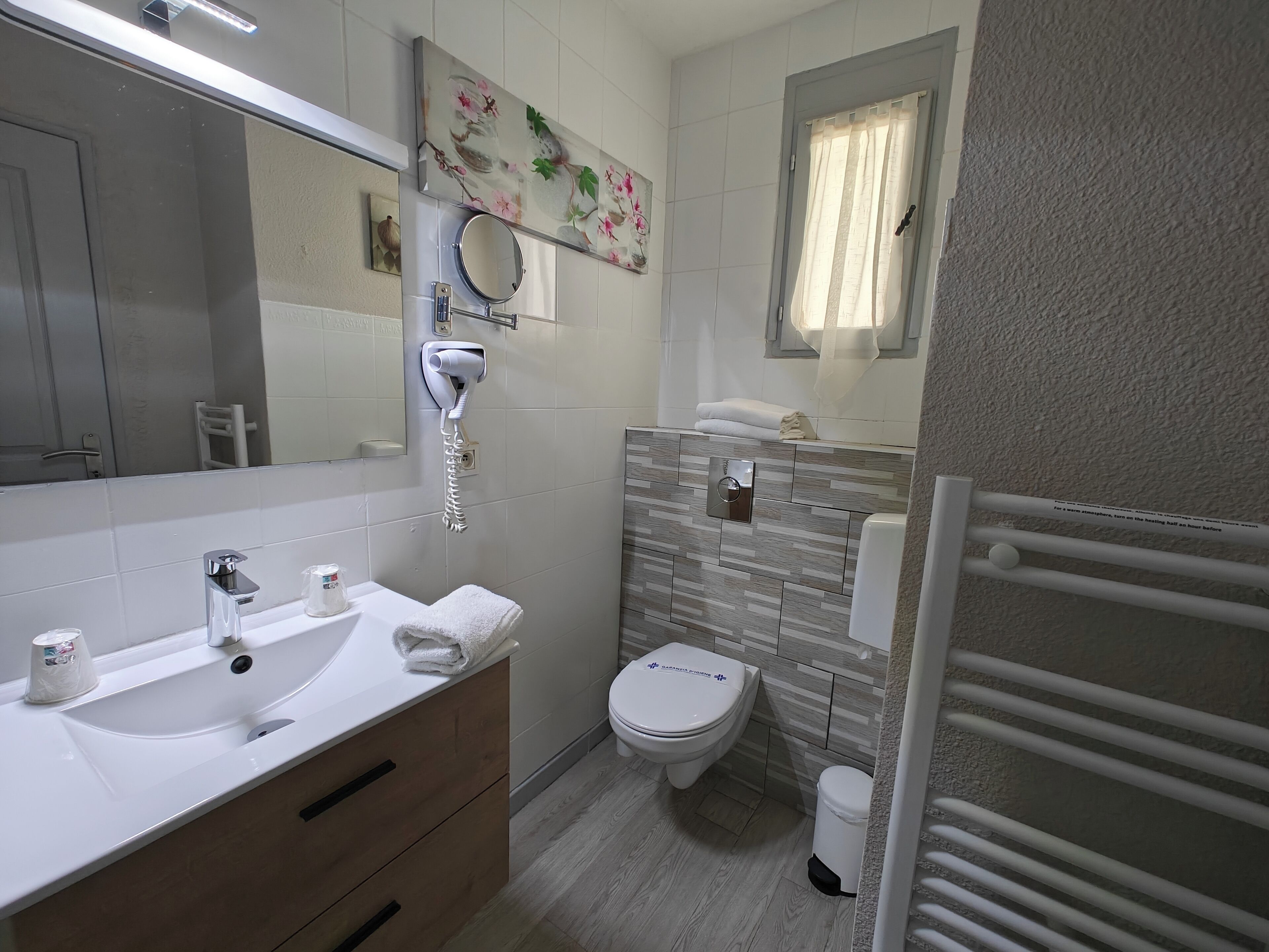 Foto - Auberge Des Pins