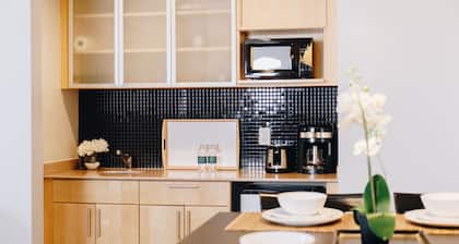 Ocean Reef Suites, South Beach