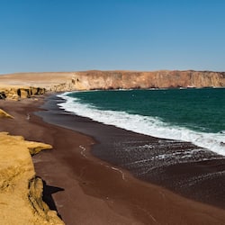 Private beach, waterskiing, kayaking, motor boating