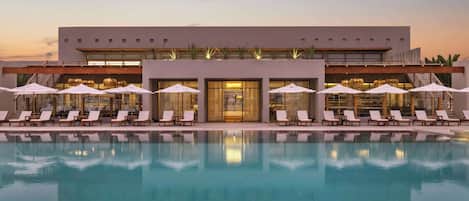 Outdoor pool, open 8:00 AM to 7:30 PM, pool umbrellas, pool loungers
