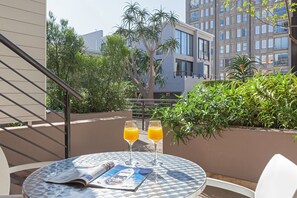 Exterior - Adderley Terraces J10 by CTHA (Cape Town)