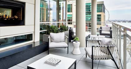 AC Hotel by Marriott National Harbor Washington, D.C. Area