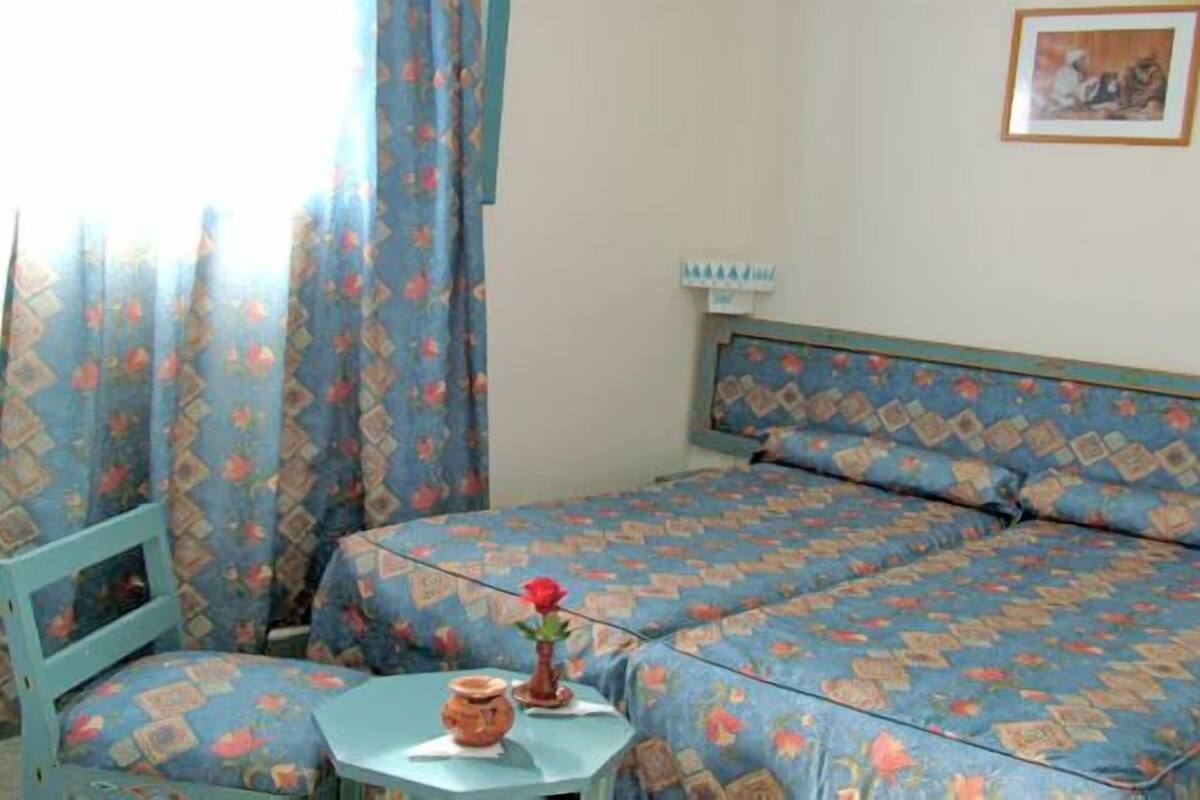 Phòng Tiêu chuẩn | Minibar, bàn, màn/rèm cản sáng, truy cập Internet không dây miễn phí 