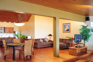 Villa, 1 soverom, ved havkanten | Oppholdsområde