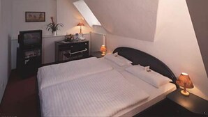 Uklassifisert bilde, 2 av 13, knapp