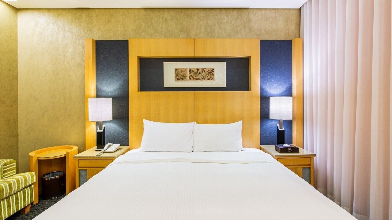 in-room safe, desk, iron/ironing board, free wifi