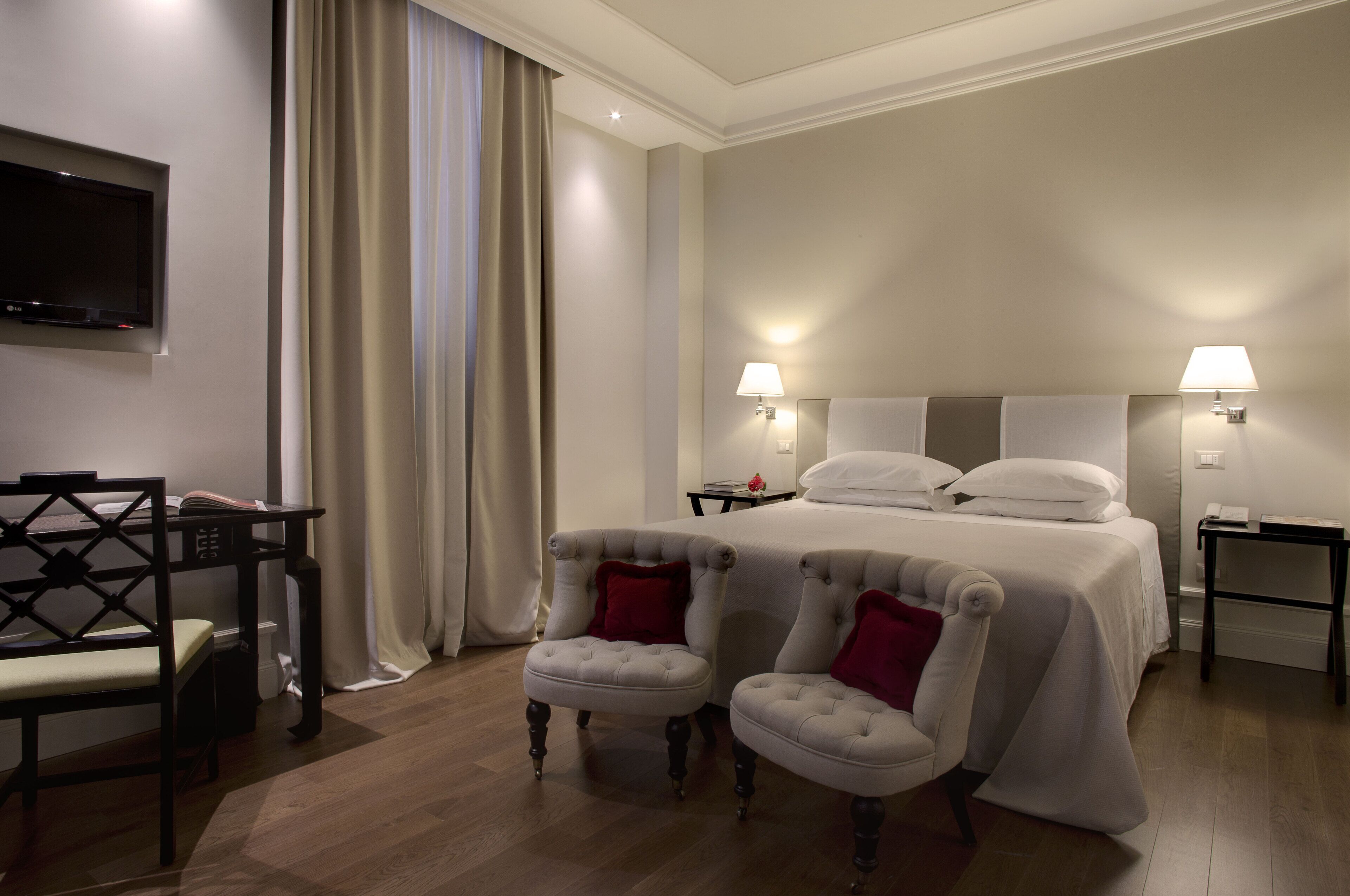 minibar, in-room safe, desk, blackout curtains