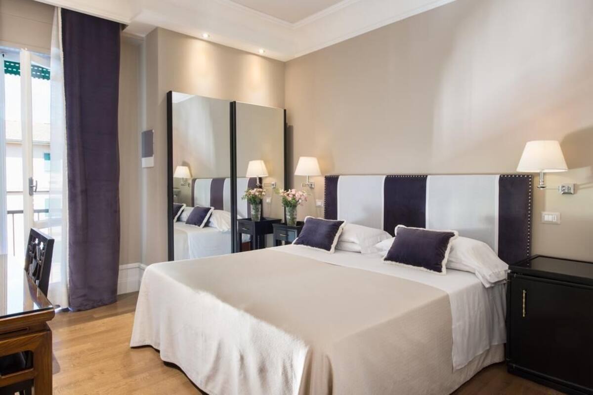 Minibar, in-room safe, desk, blackout curtains