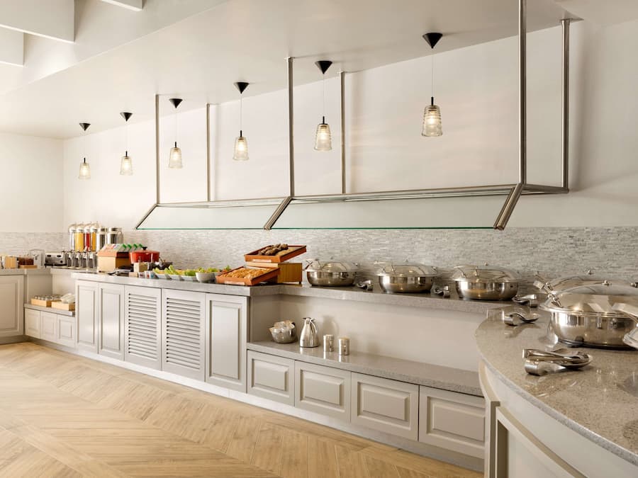 Breakfast and dinner served, American cuisine