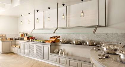 DoubleTree by Hilton Hotel Oklahoma City Airport