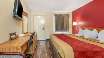 Desk, iron/ironing board, free WiFi, bed sheets