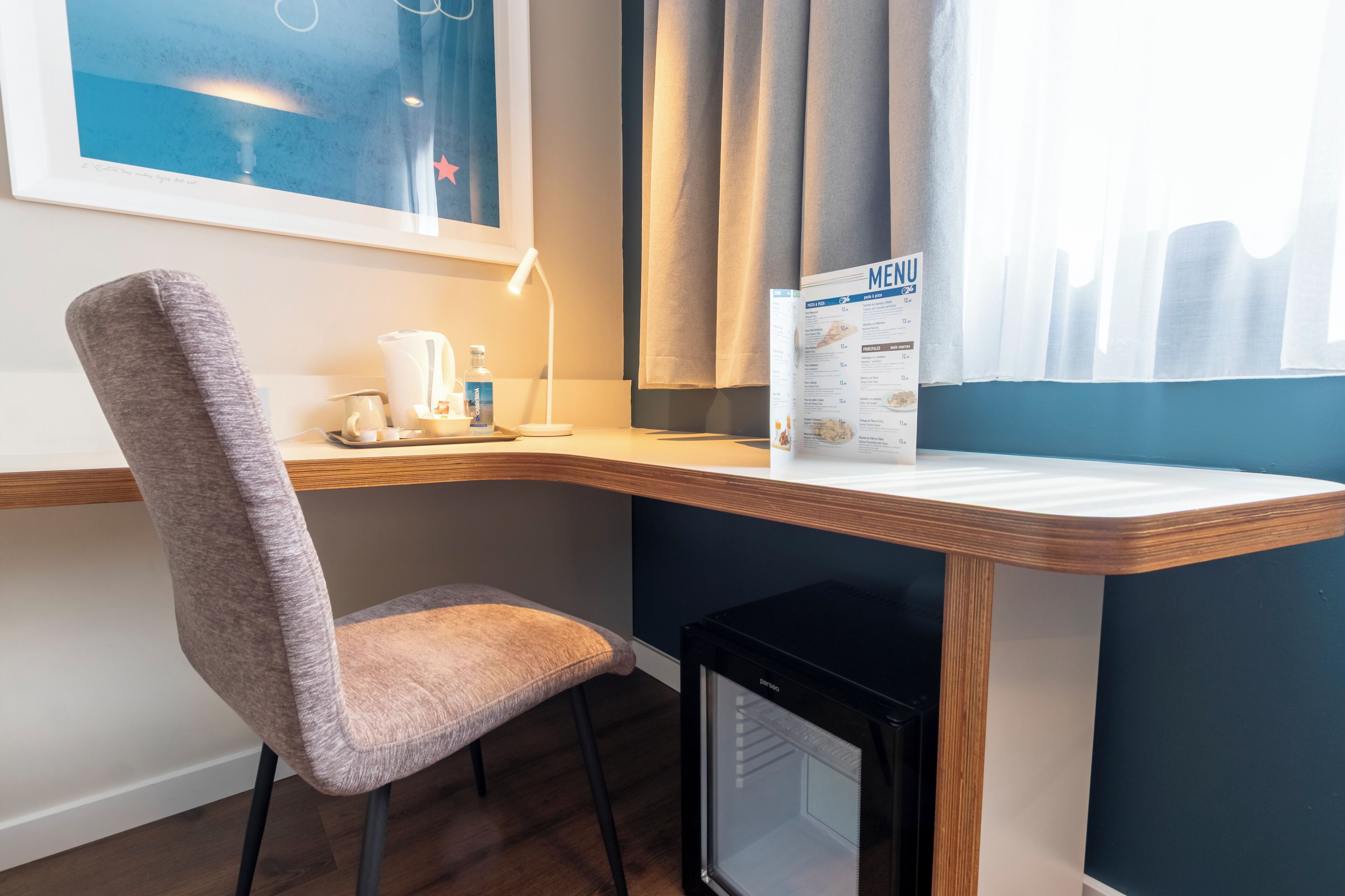 Desk, blackout drapes, free WiFi, bed sheets