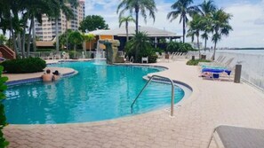 Outdoor pool, sun loungers - Lovers Key Resort by Check In Vacation Rentals (Fort Myers Beach)