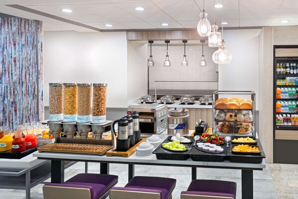 Daily buffet breakfast (USD 10.95 per person)