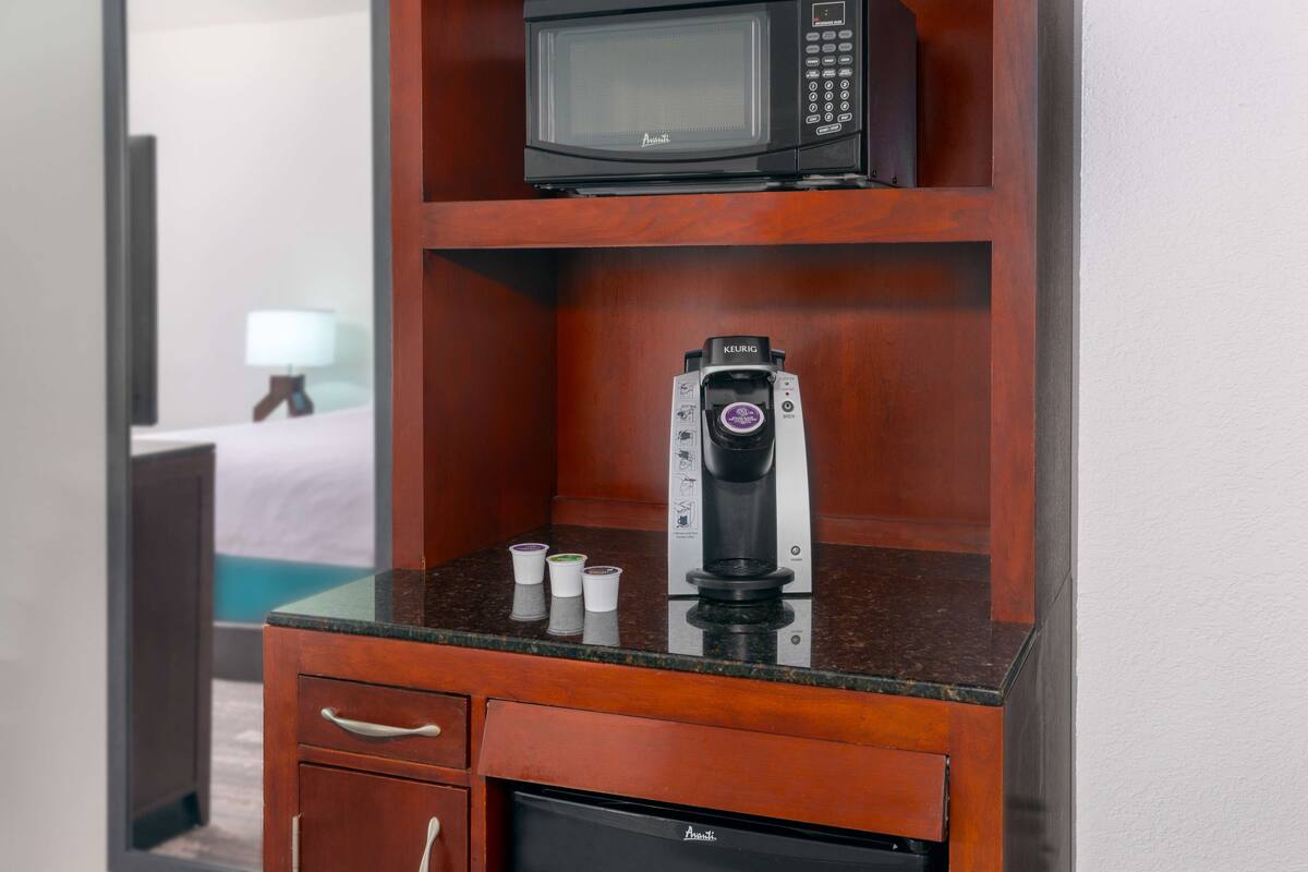 premium bedding, in-room safe, desk, iron/ironing board