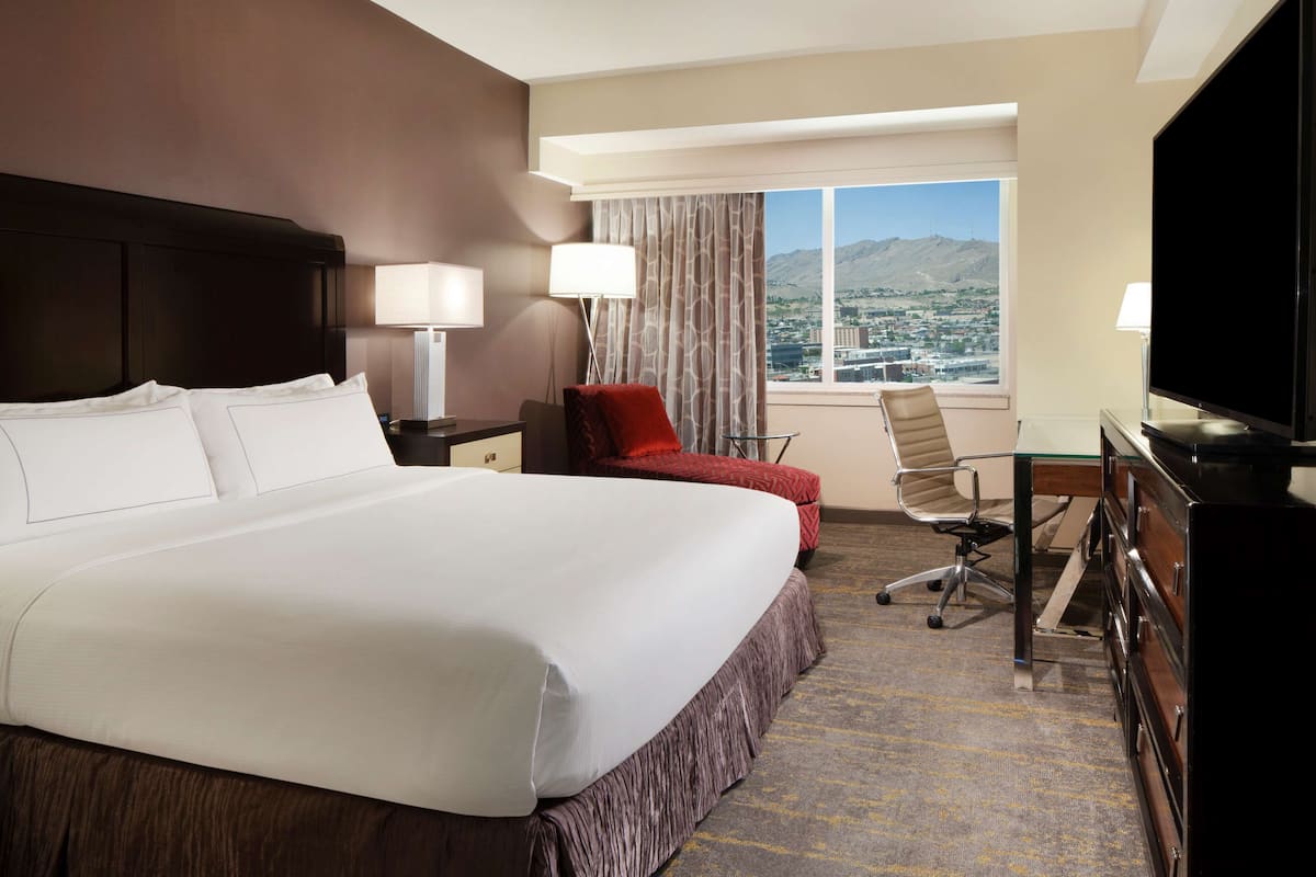 Suite, 1 Bedroom | Premium bedding, in-room safe, desk, blackout drapes