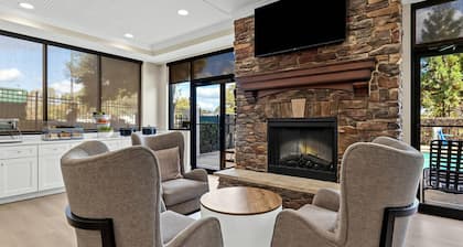 Comfort Suites Augusta Riverwatch