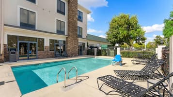 Seasonal outdoor pool