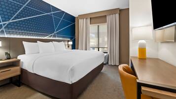 Blackout curtains, soundproofing, iron/ironing board, free WiFi