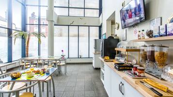 Daily buffet breakfast (EUR 12.90 per person)