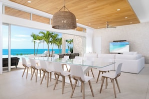 Villa, 6 Bedrooms (Azure) | Living area