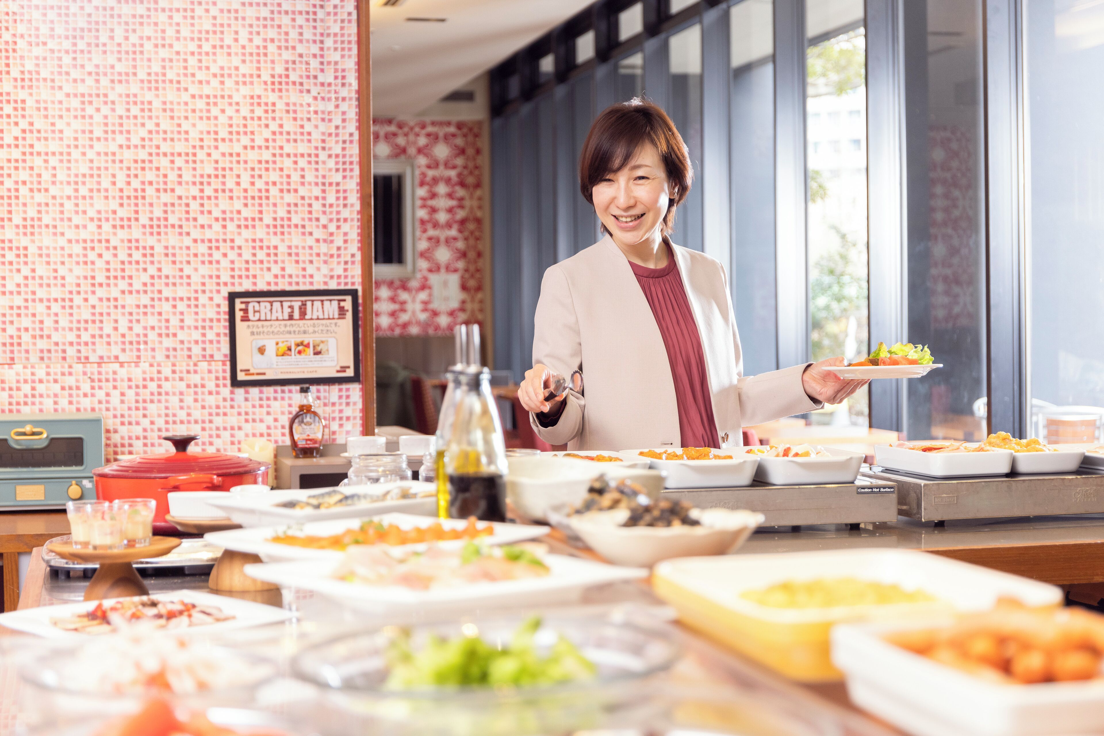 daily buffet breakfast (jpy 1980 per person)