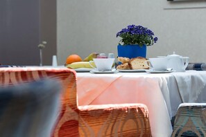 Dining - Olympic Star (Patras)