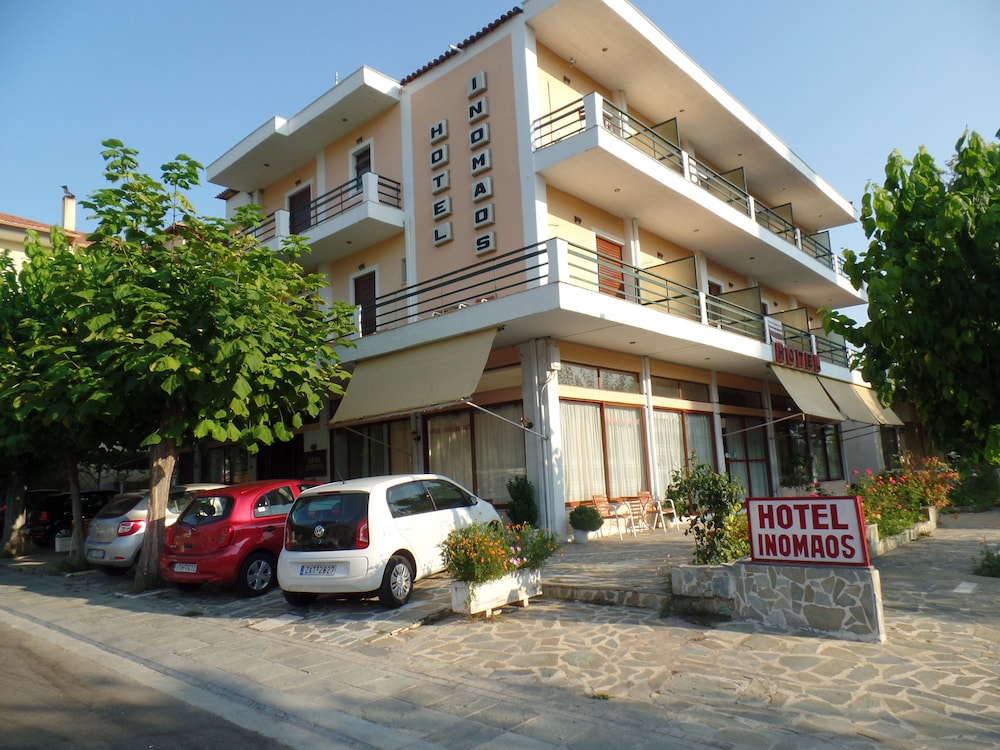 Hotel Inomaos image